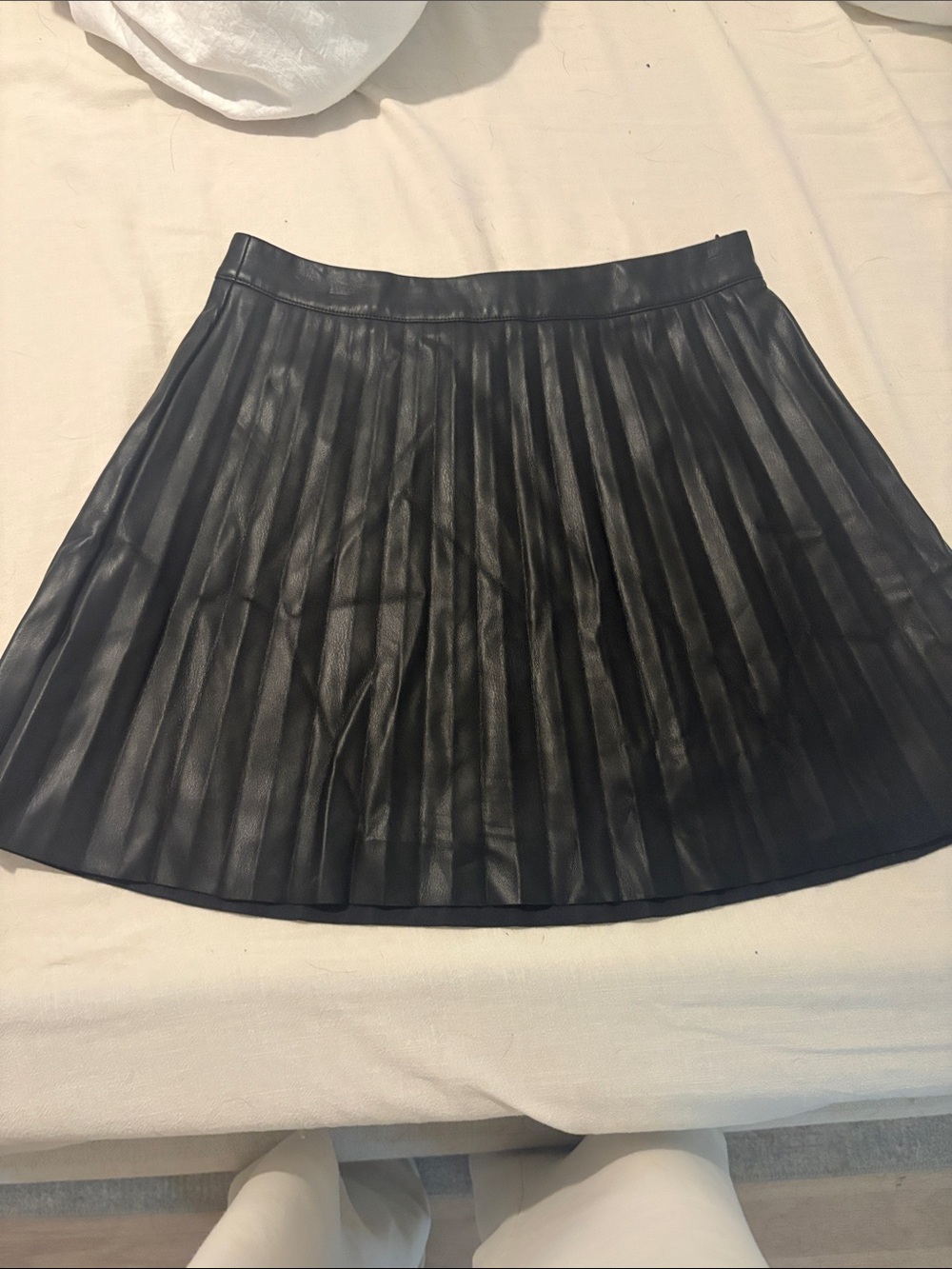 Steve Madden Black Pleated Faux Leather Mini Skirt